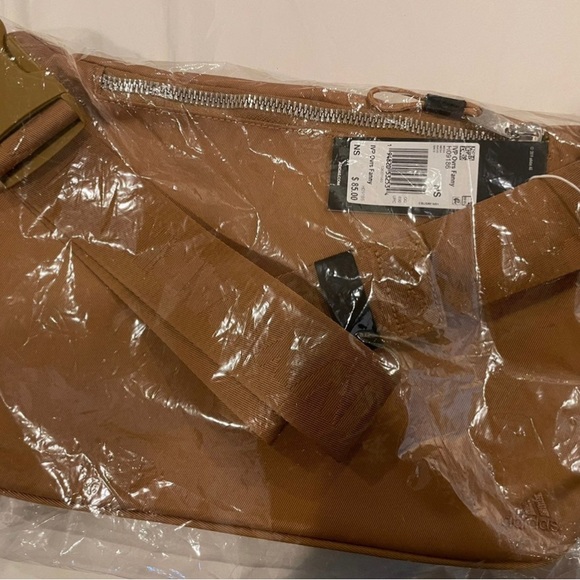 Ivy park adidas messenger bag - Picture 6 of 6